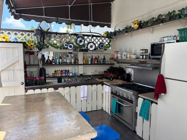 16401 SW 141st Ave, Miami, FL 33177
