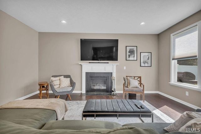 5352 W Hoge Drive, Bloomington, IN 47403
