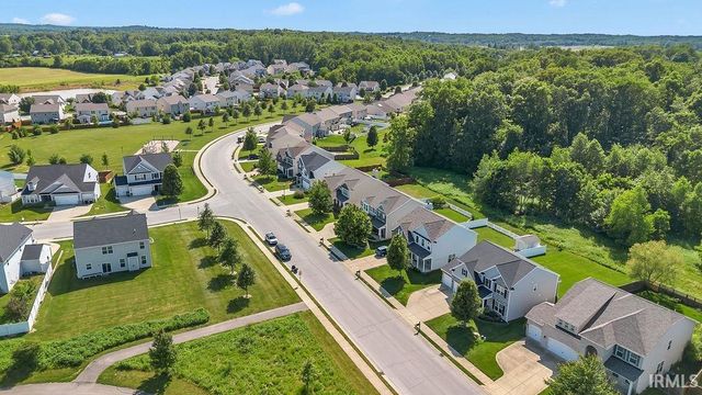 5352 W Hoge Drive, Bloomington, IN 47403