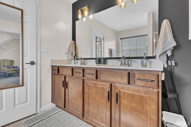 5352 W Hoge Drive, Bloomington, IN 47403