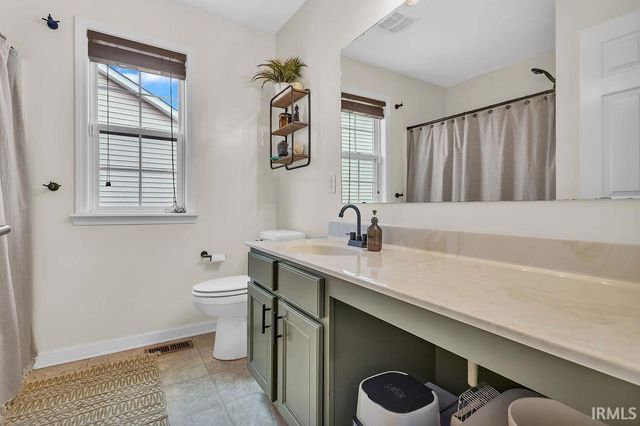 5352 W Hoge Drive, Bloomington, IN 47403