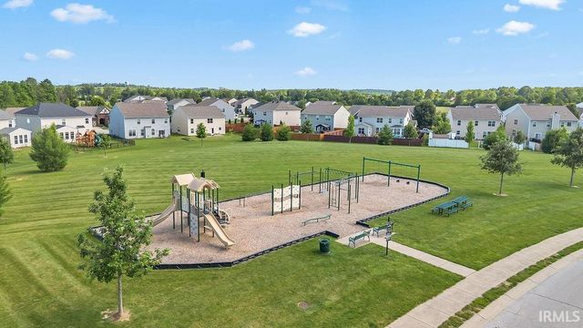 5352 W Hoge Drive, Bloomington, IN 47403