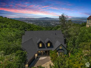 2692 S GRAND OAK CIR, Bountiful, UT 84010