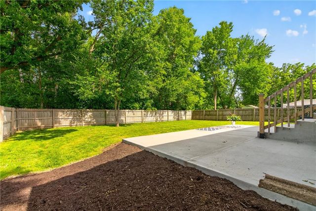 708 S Harrison Street, Olathe, KS 66061