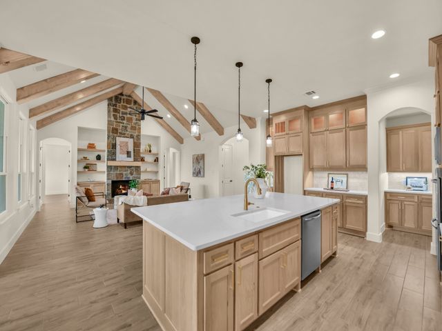 167 Daggett Drive, Decatur, TX 76234