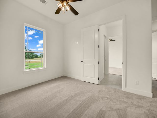 167 Daggett Drive, Decatur, TX 76234