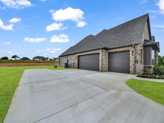 167 Daggett Drive, Decatur, TX 76234