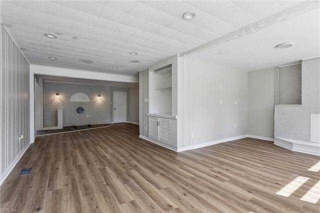 406 Hiden AVE, Newport News, VA 23606