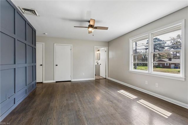 406 Hiden AVE, Newport News, VA 23606