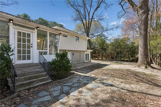 406 Hiden AVE, Newport News, VA 23606