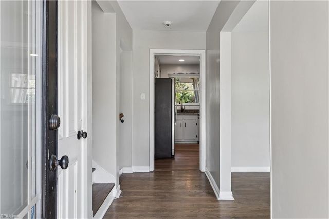 406 Hiden AVE, Newport News, VA 23606