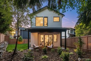 7022 127th Avenue NE, Kirkland, WA 98033