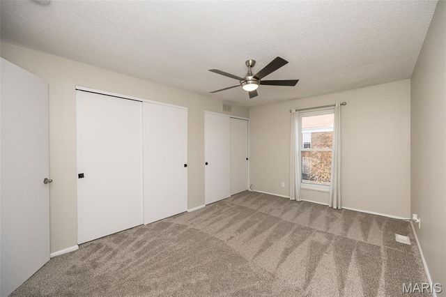 10381 Oxford Hill Drive 22, St Louis, MO 63146