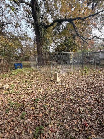 702 N 46th St, Baton Rouge, LA 70802