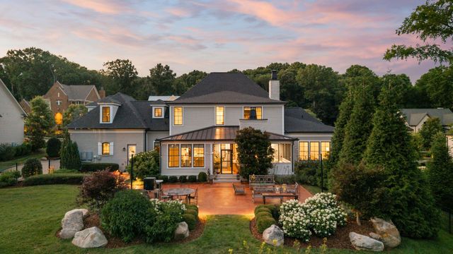 8645 Belladonna Dr, College Grove, TN 37046
