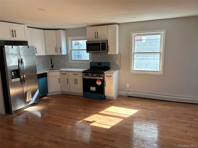 110-33 178th Street 2nd fl, Jamaica, NY 11433