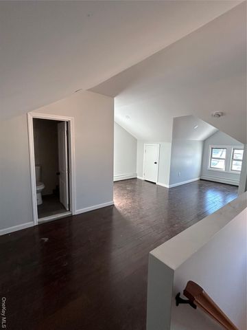 110-33 178th Street 2nd fl, Jamaica, NY 11433