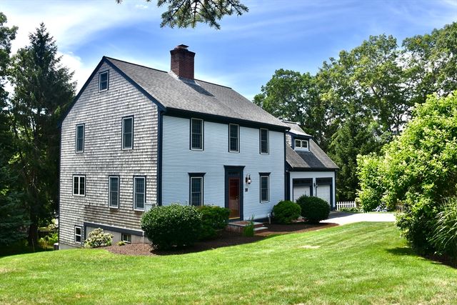 10 Tower Hill Dr, Sandwich, MA 02563