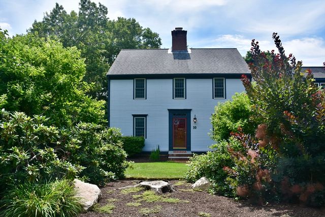 10 Tower Hill Dr, Sandwich, MA 02563
