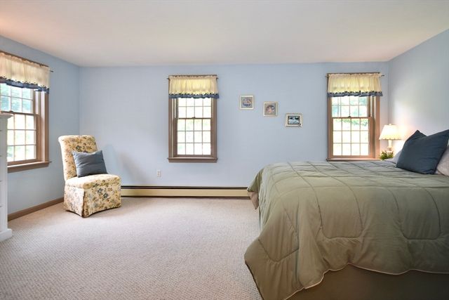 10 Tower Hill Dr, Sandwich, MA 02563