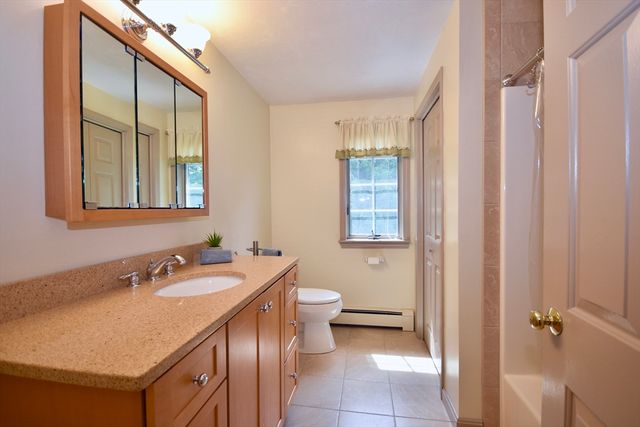 10 Tower Hill Dr, Sandwich, MA 02563