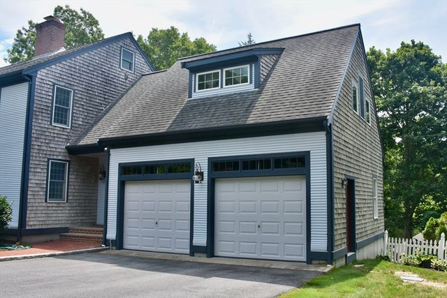 10 Tower Hill Dr, Sandwich, MA 02563