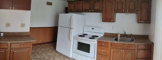 3520 S 1st STREET, Milwaukee, WI 53207