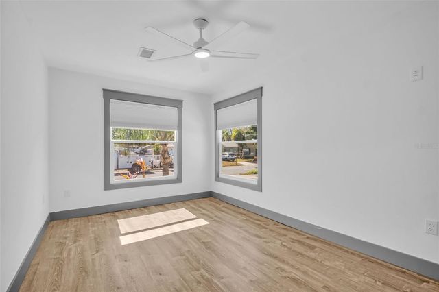 4933 NEWTON AVENUE S, Gulfport, FL 33707