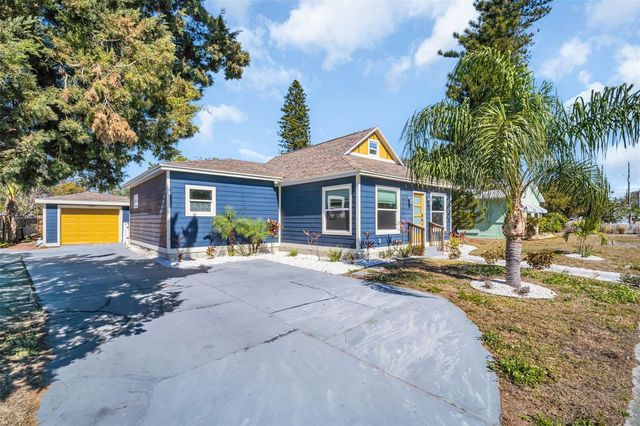 4933 NEWTON AVENUE S, Gulfport, FL 33707