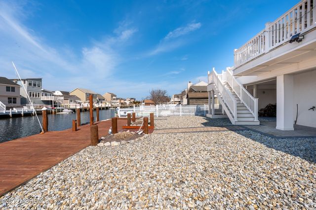 20 W Granada Drive, Brick, NJ 08723