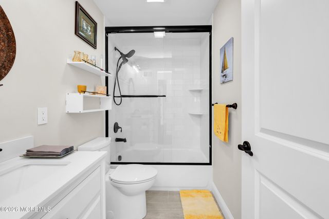 20 W Granada Drive, Brick, NJ 08723