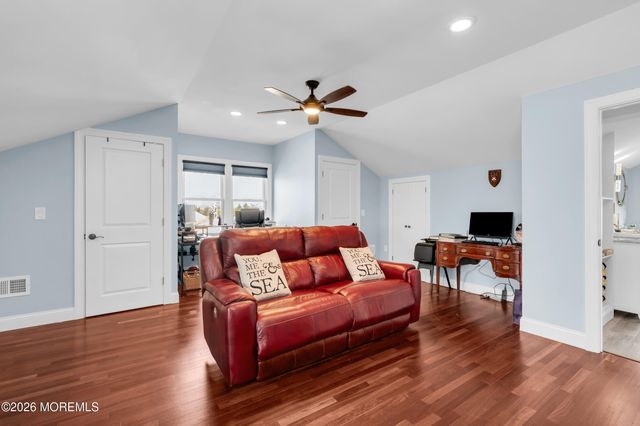 20 W Granada Drive, Brick, NJ 08723