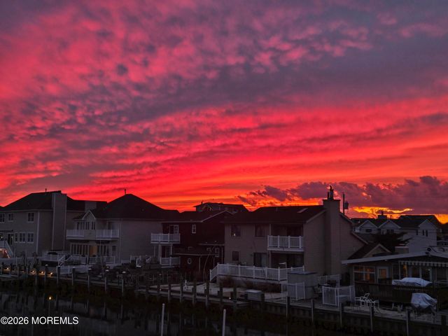 20 W Granada Drive, Brick, NJ 08723