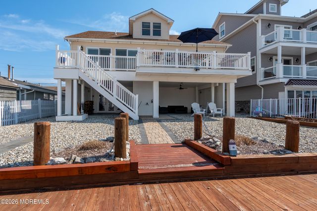 20 W Granada Drive, Brick, NJ 08723