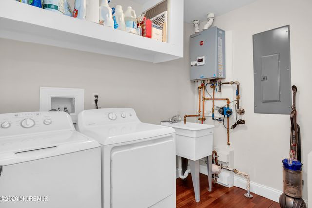 20 W Granada Drive, Brick, NJ 08723