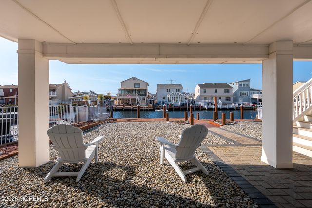 20 W Granada Drive, Brick, NJ 08723