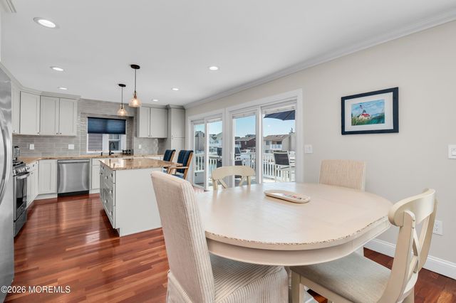 20 W Granada Drive, Brick, NJ 08723