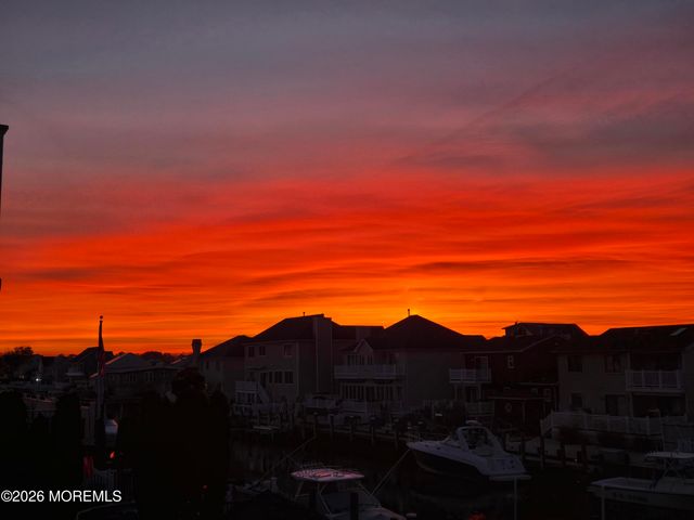 20 W Granada Drive, Brick, NJ 08723