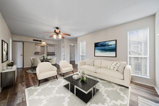 18519 Egret Bay Boulevard 1706, Webster, TX 77058