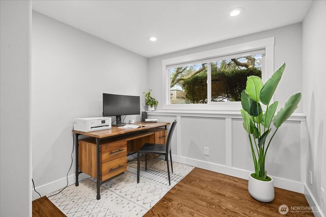 7455 NE 120TH Street, Kirkland, WA 98034