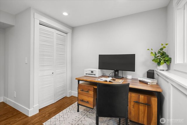 7455 NE 120TH Street, Kirkland, WA 98034