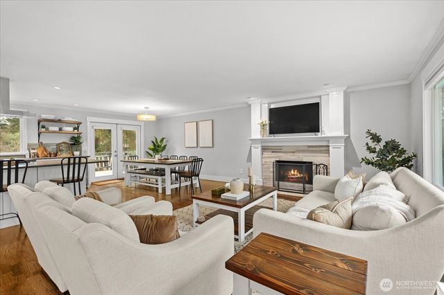 7455 NE 120TH Street, Kirkland, WA 98034