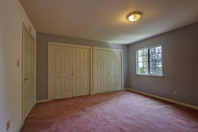 5115 Red Rock Dr, Foresthill, CA 95631