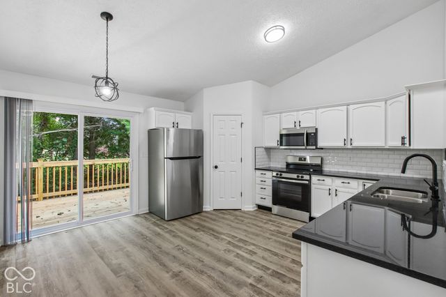 976 Webb Drive, Greenfield, IN 46140