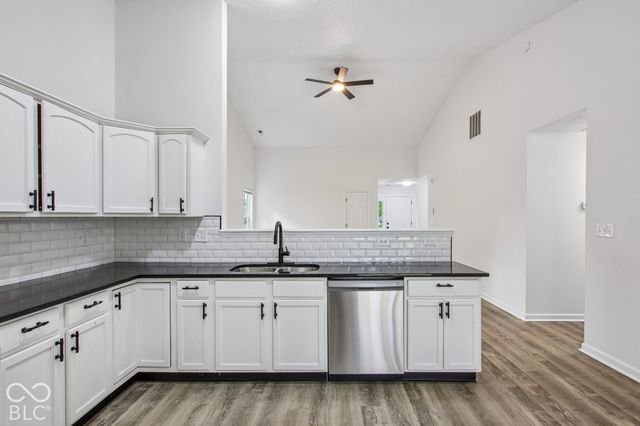 976 Webb Drive, Greenfield, IN 46140