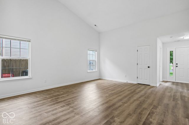 976 Webb Drive, Greenfield, IN 46140