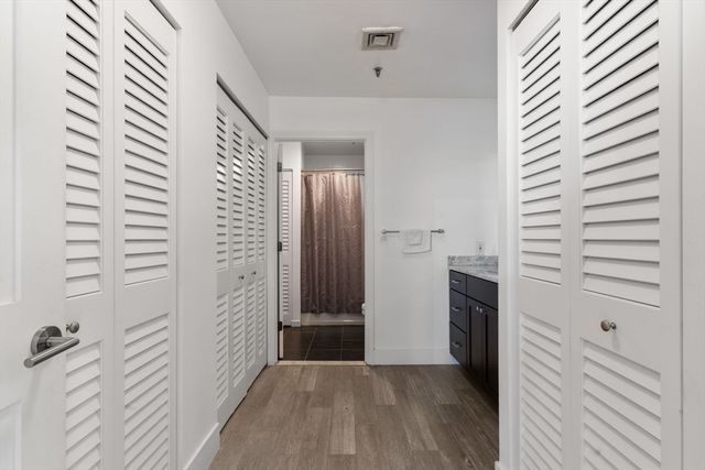 15 Sleeper Street 106, Boston, MA 02210