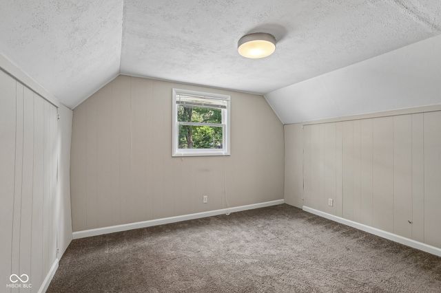 5527 Crestview Avenue, Indianapolis, IN 46220