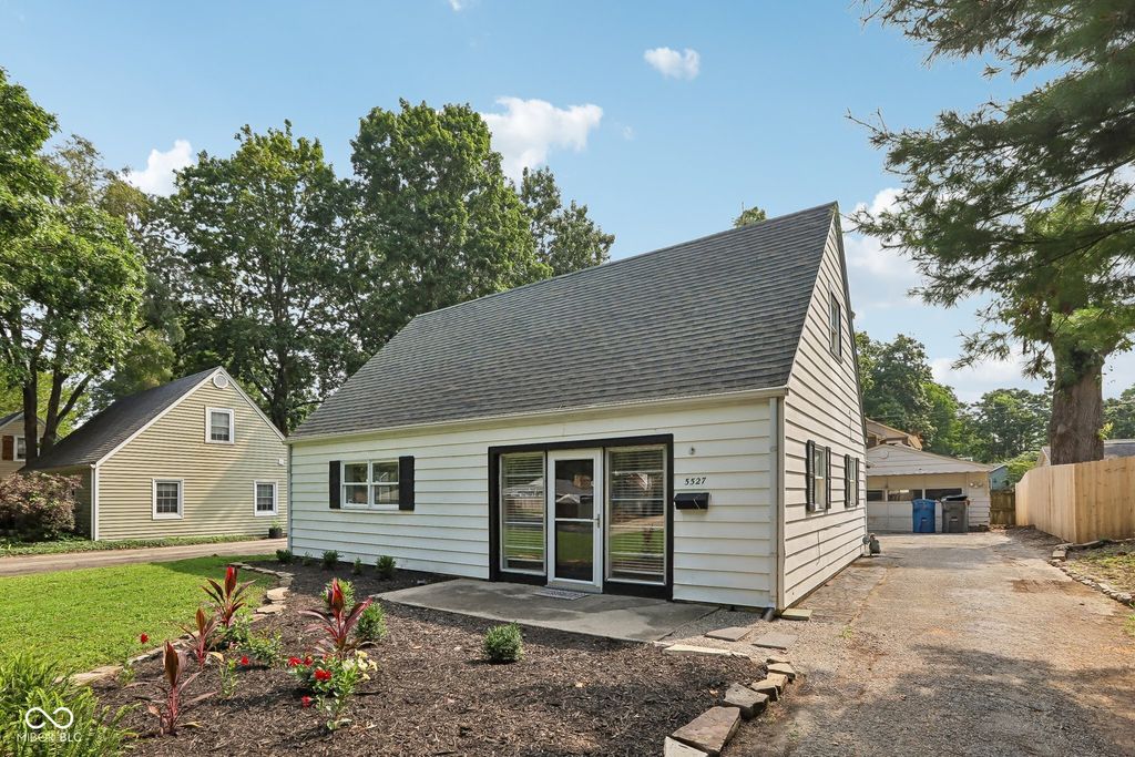 5527 Crestview Avenue, Indianapolis, IN 46220