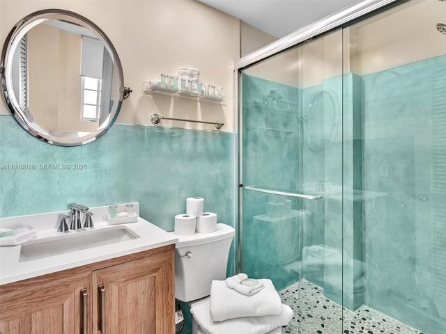 530 Ocean Dr 104A, Miami Beach, FL 33139